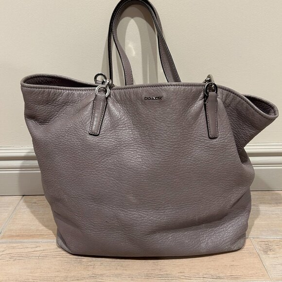 Womens Coach Madison H1380-26225 Lavender Pebbled Leather Shoulder Tote Handbag - Picture 2 of 16